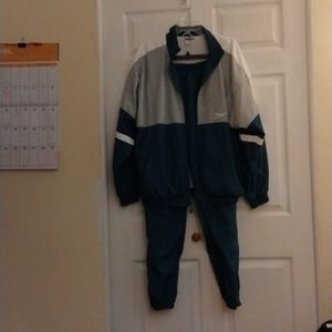 Jogging Suit; Brand: Reebok; Size: Large
